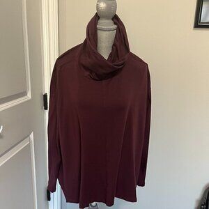 Athleta Maroon Cowl Neck Swing Sweatshirt Excellent Condition Size M